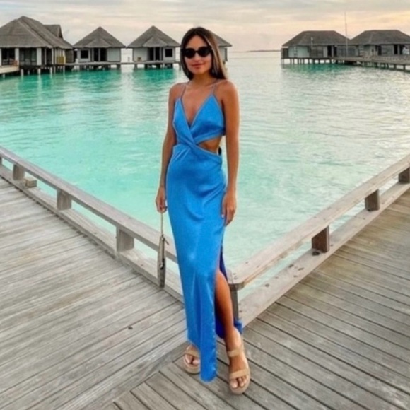 ZARA Satin Effect Cut Out Midi In Blue - Picture 7 of 17